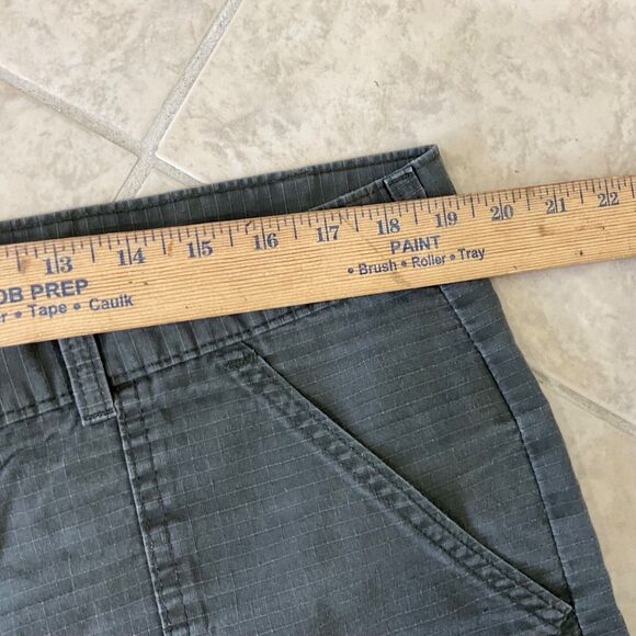 Genuine Dickies Ripstop Shorts Mens SIZE 40 Gray Loose Fit Multi-Use Pocket - Picture 9 of 10